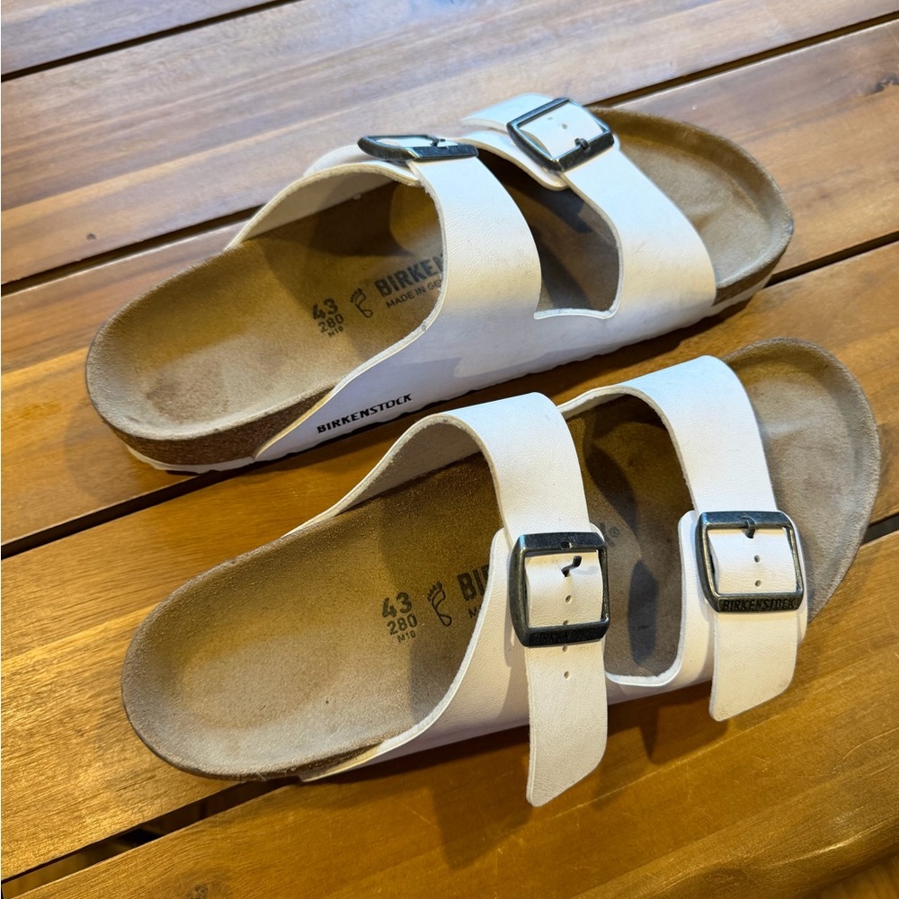 Birkenstock Classic White Buckle Sandals